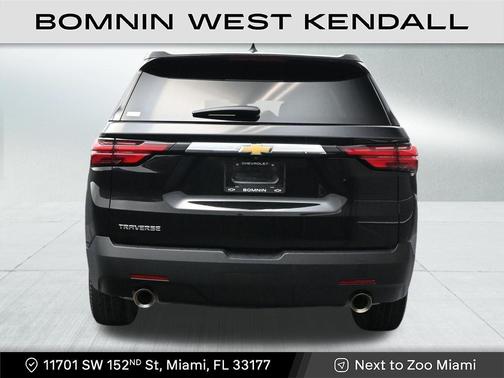 2023 Chevrolet Traverse LS