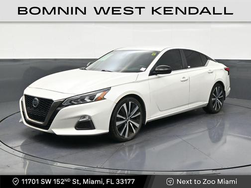 Pearl White Tricoat 2019 Nissan Altima 2.5 SR