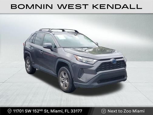 2022 Toyota RAV4 Hybrid XLE