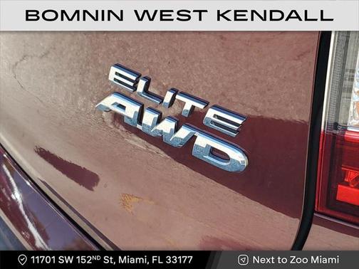 2022 Honda Pilot AWD Elite
