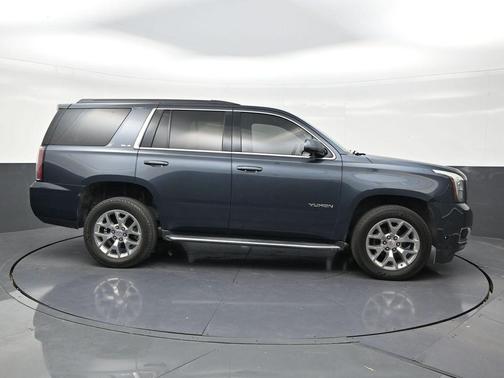 Dark Sky Metallic 2019 GMC Yukon SLE
