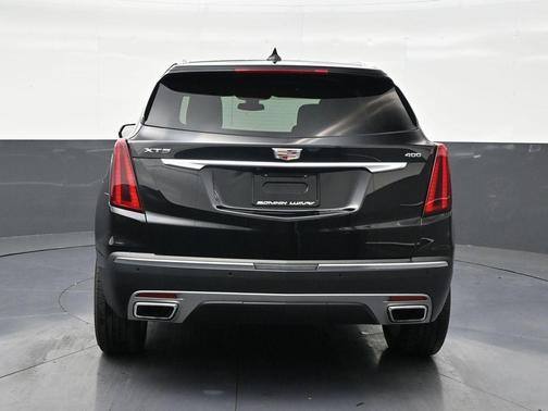 Stellar Black Metallic 2024 Cadillac XT5 Premium Luxury