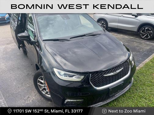 2025 Chrysler Pacifica L