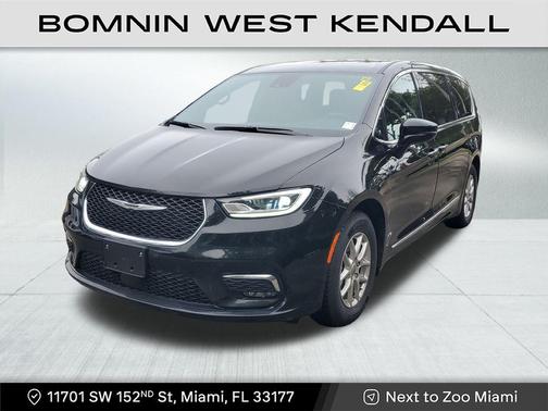 2025 Chrysler Pacifica L