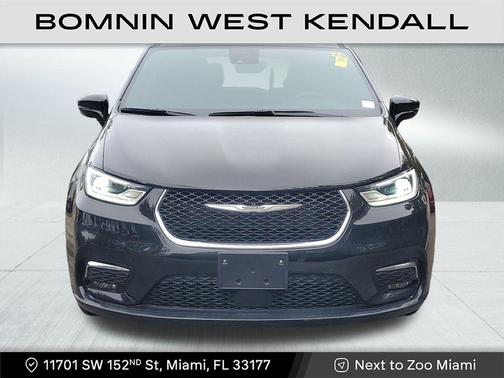 2025 Chrysler Pacifica L