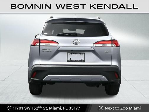 2024 Toyota Corolla Cross LE