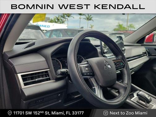 2022 Mitsubishi Outlander SE