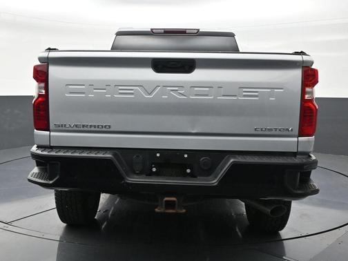 Silver Ice Metallic 2022 Chevrolet Silverado 2500 Custom