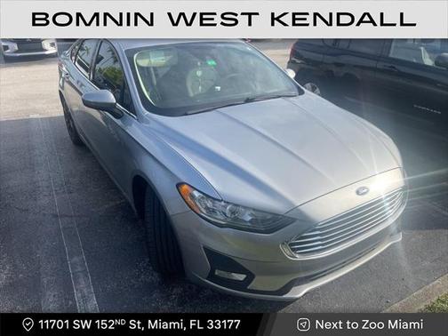 2020 Ford Fusion SE