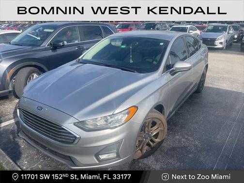 2020 Ford Fusion SE