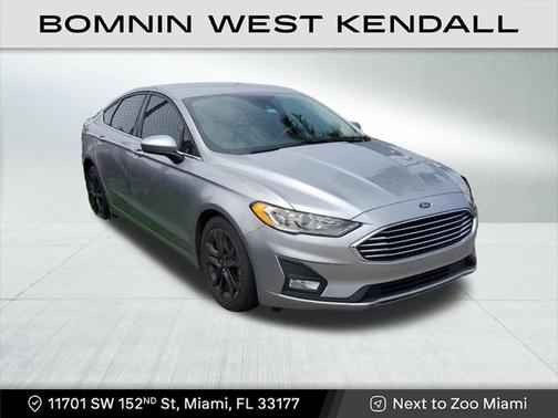 2020 Ford Fusion SE