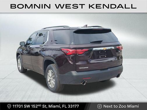 2023 Chevrolet Traverse LT Cloth