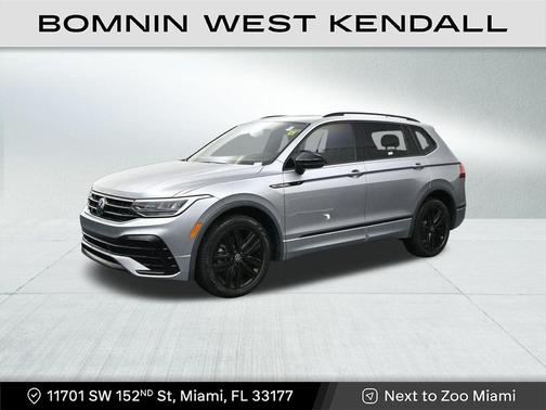 2022 Volkswagen Tiguan 2.0T SE R-Line Black