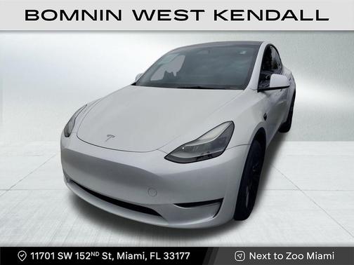 2023 Tesla Model Y Long Range Dual Motor All-Wheel Drive