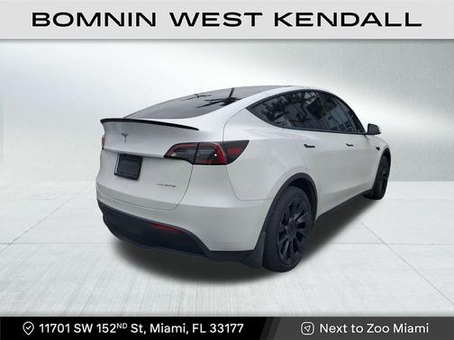 2023 Tesla Model Y Long Range Dual Motor All-Wheel Drive