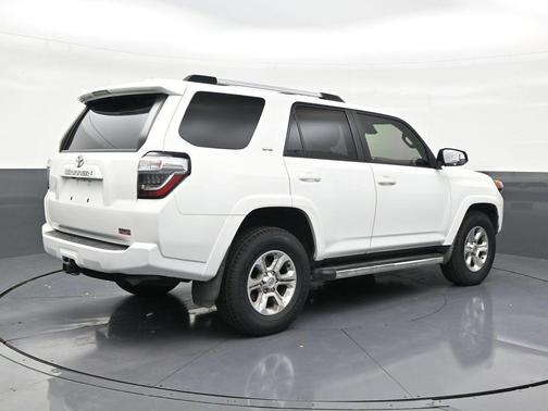 White 2022 Toyota 4Runner SR5
