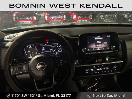 2022 Nissan Pathfinder S 2WD