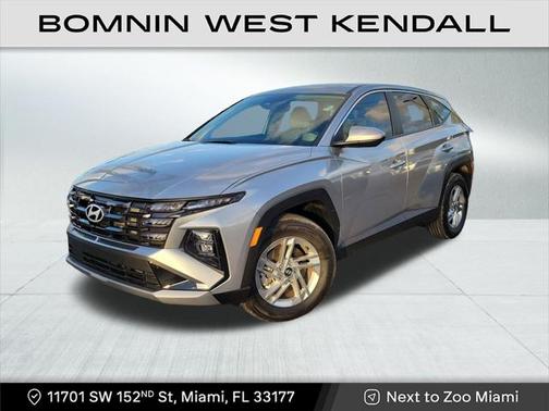 2025 Hyundai TUCSON SE