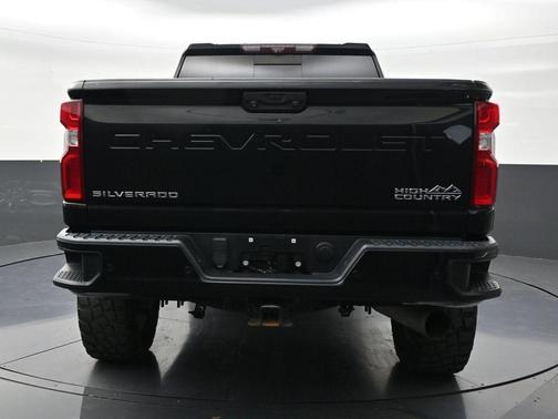 Black 2021 Chevrolet Silverado 2500 High Country