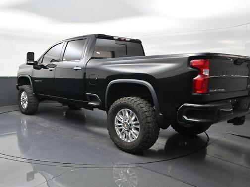 Black 2021 Chevrolet Silverado 2500 High Country