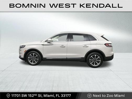 2023 Lincoln Nautilus Standard