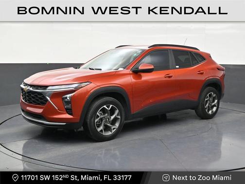 Cayenne Orange Metallic 2024 Chevrolet Trax LT