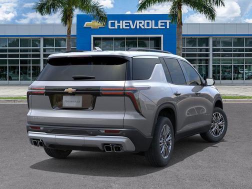 Sterling Gray Metallic 2026 Chevrolet Traverse LT
