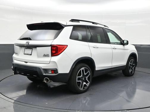 2022 Honda Passport AWD Elite
