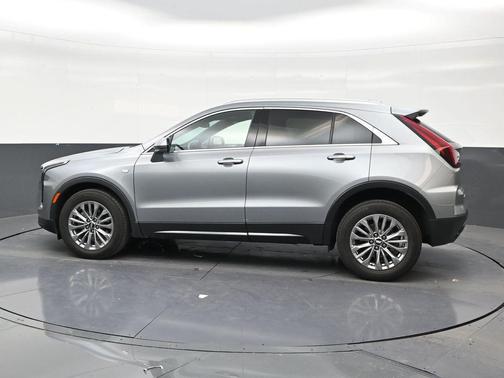 Argent Silver Metallic 2025 Cadillac XT4 Premium Luxury