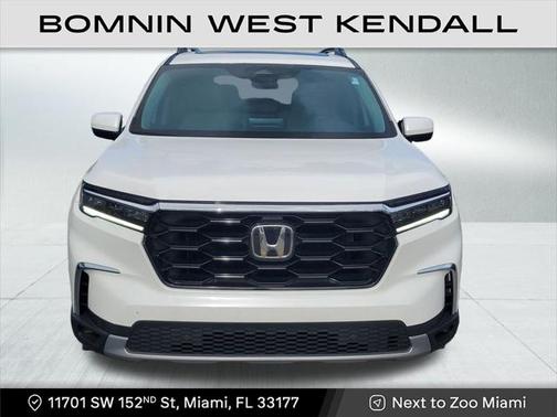 2024 Honda Pilot Touring 8-Passenger