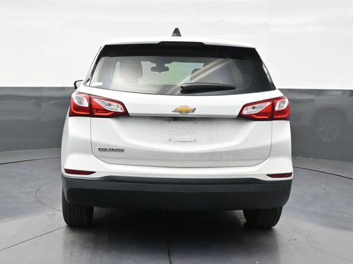 Summit White 2020 Chevrolet Equinox LS