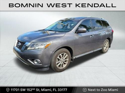 2016 Nissan Pathfinder SV