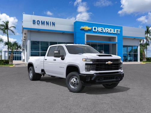 2026 Chevrolet Silverado 3500 WT