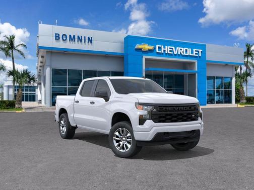 Summit White 2026 Chevrolet Silverado 1500 Custom