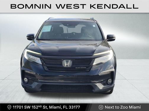 2022 Honda Pilot AWD Black Edition