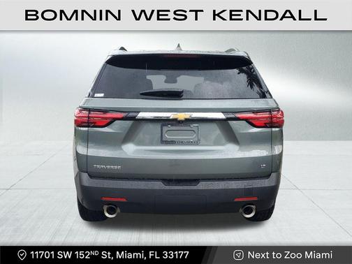 2023 Chevrolet Traverse LT Cloth