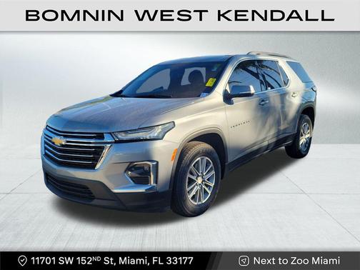 2023 Chevrolet Traverse LT Cloth