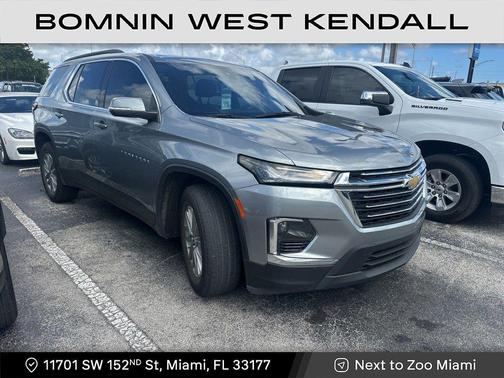 2023 Chevrolet Traverse LT Cloth