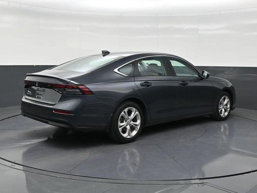 Meteorite Gray Metallic 2025 Honda Accord LX 1.5T