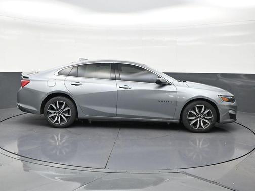 Sterling Gray Metallic 2024 Chevrolet Malibu FWD RS