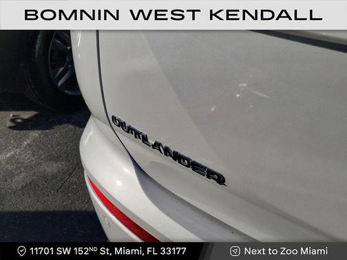 2024 Mitsubishi Outlander ES 2.5 2WD