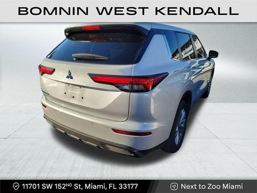 2024 Mitsubishi Outlander ES 2.5 2WD