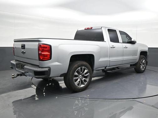 Silver Ice Metallic 2019 Chevrolet Silverado 1500 LT