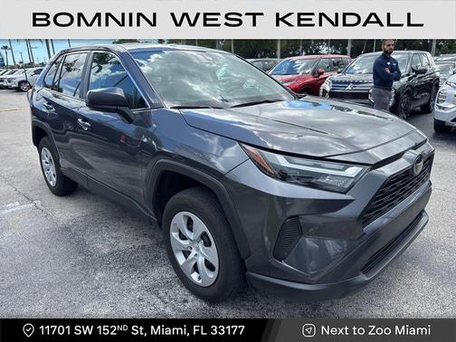2024 Toyota RAV4 LE