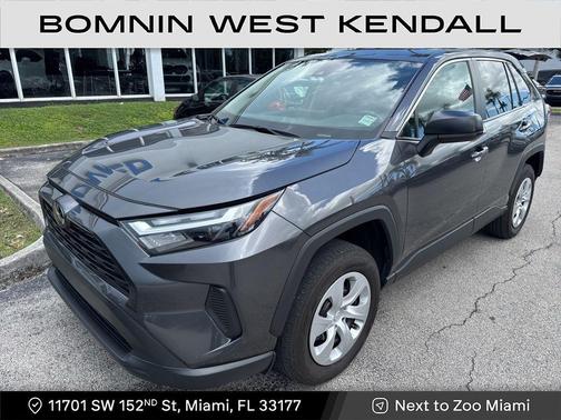 2024 Toyota RAV4 LE