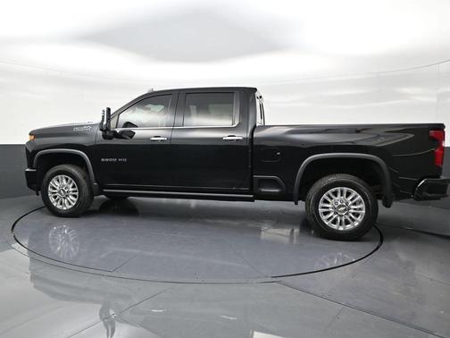 2022 Chevrolet Silverado 2500 High Country