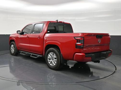 Red Alert 2024 Nissan Frontier SV