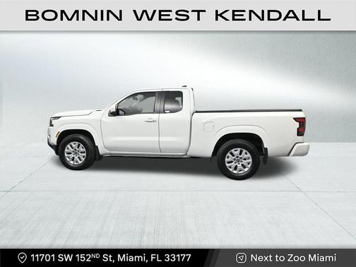 2023 Nissan Frontier SV