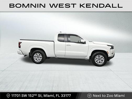 2023 Nissan Frontier SV