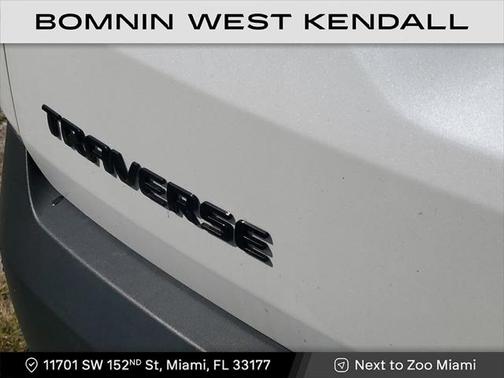 2023 Chevrolet Traverse RS